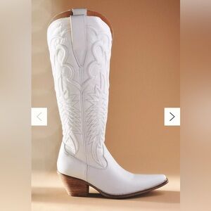 NWOT Leather Boots Tan White ANTHRO
Dingo 1969 Raisin Kane Tall Western sz 10